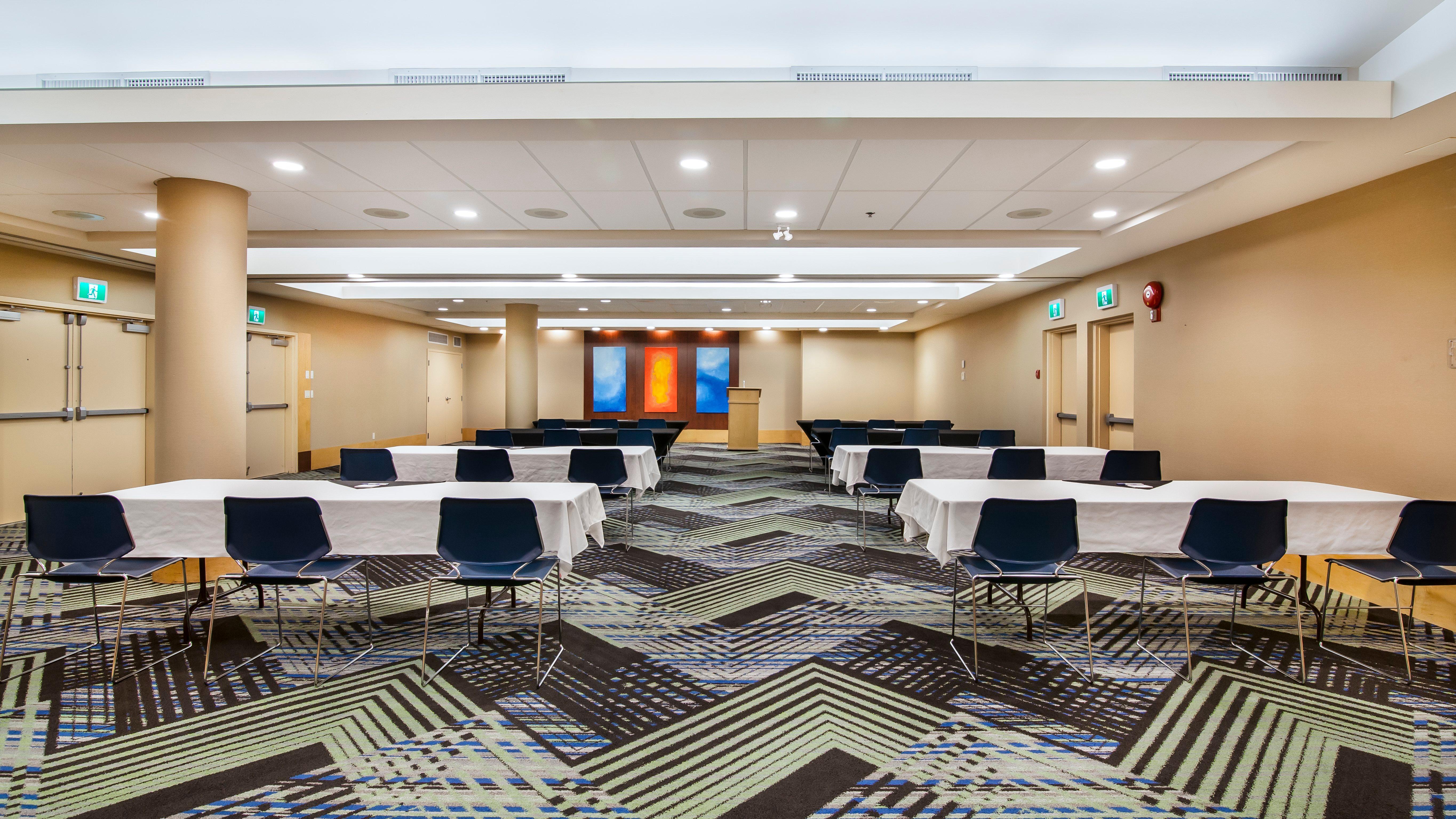 Holiday Inn Express & Suites Langley By Ihg Eksteriør billede