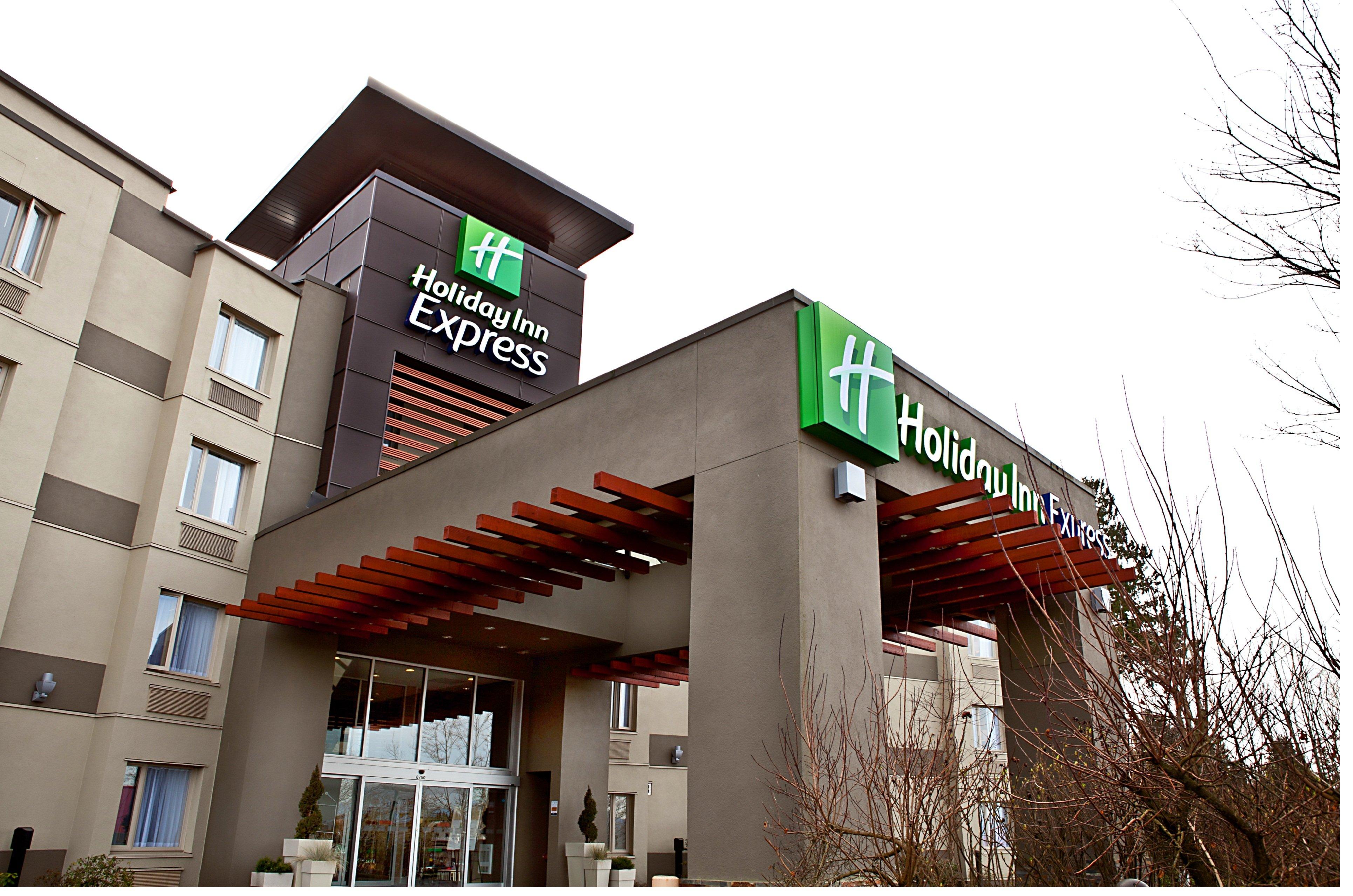 Holiday Inn Express & Suites Langley By Ihg Eksteriør billede